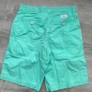 Vineyard Vines Shorts size 14 youth